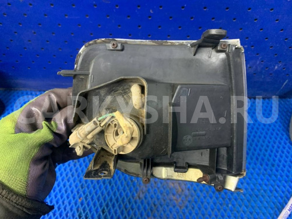 Указатель поворота левый  Toyota Land Cruiser 80 Toyota Land Cruiser оригинальный номер 81620-60121