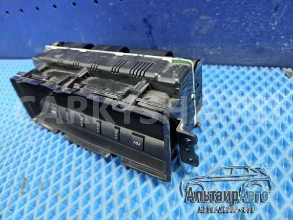 Дисплей компьютер mitsubishi pajero 4 2015 г Mitsubishi i оригинальный номер 8750A335