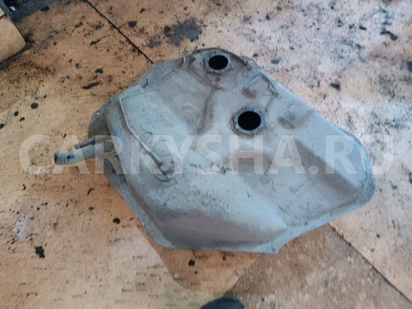 Бак топливный Mitsubishi Diamante оригинальный номер MN139821