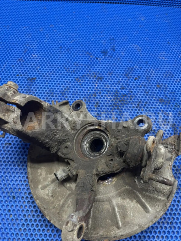 Поворотный кулак Volkswagen Golf Mk6 (2008—2012) Volkswagen Golf 