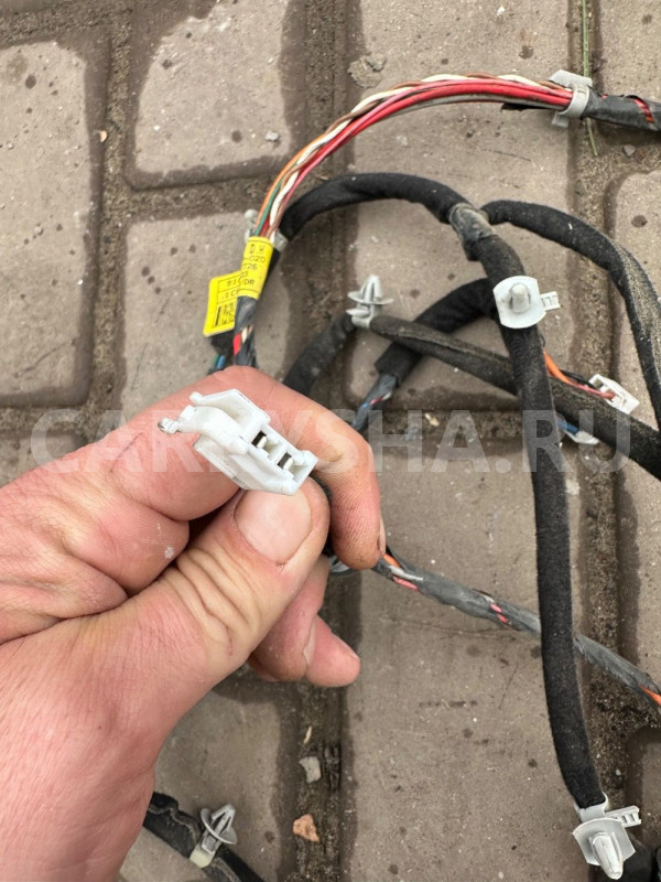 Проводка задней правой двери Hyundai Getz Hyundai Getz оригинальный номер 918301c021