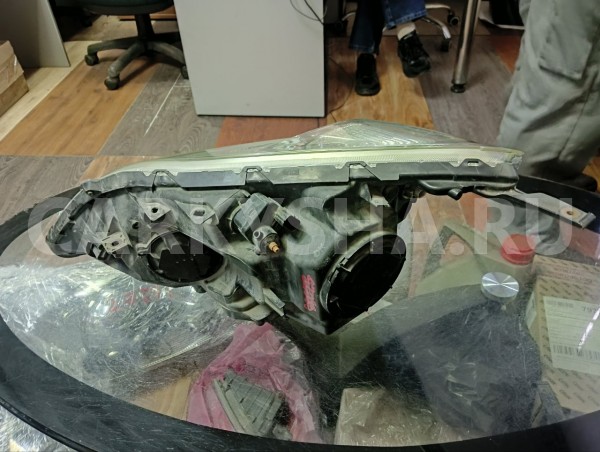Фара галоген Honda Cr-V 3 2007-2012 33100SWWE0, передняя правая Honda CR-V 
