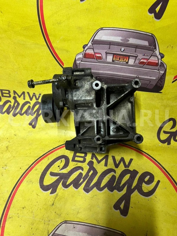 Кронштейн генератора BMW 3 E46 M43 1999 BMW 3er 