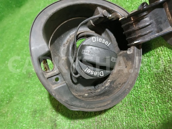 Лючок бензобака Volkswagen Tiguan 