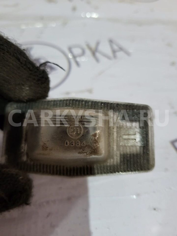 Накладка крышки багажника Mazda Premacy 1 Mazda Premacy оригинальный номер 06013051289