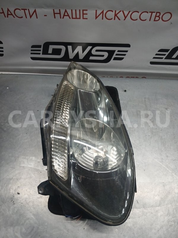 Фара Toyota Ipsum 