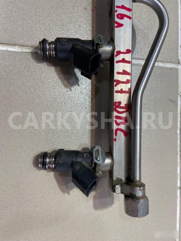 Рампа с форсунками LADA Granta 2014 г ВАЗ (Lada) Granta оригинальный номер 28346052