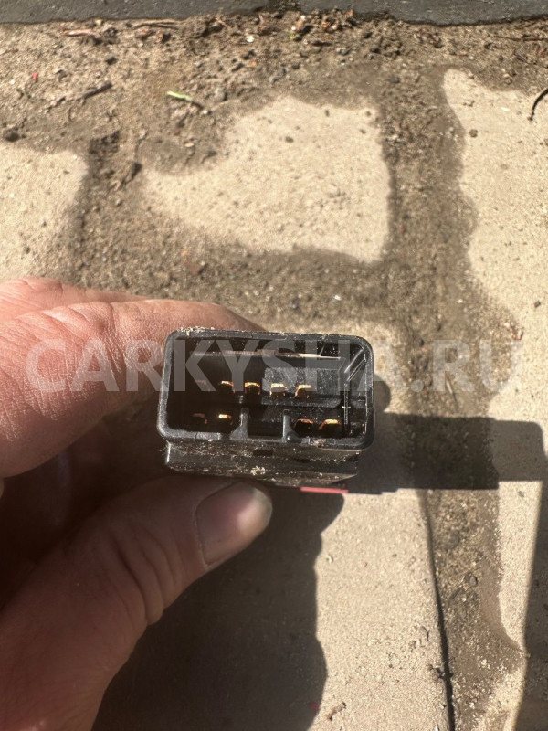 Кнопка аварийной сигнализации Hyundai Getz Hyundai Getz оригинальный номер 937901C000