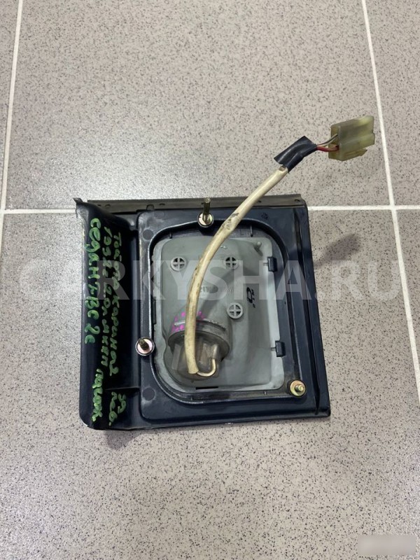 Фонарь багажника левый Toyota Carina II 1992 г Toyota Carina оригинальный номер 87L007661