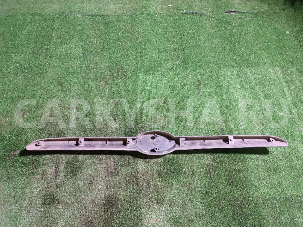 Решетка радиатора Kia Rio оригинальный номер 86352FD010