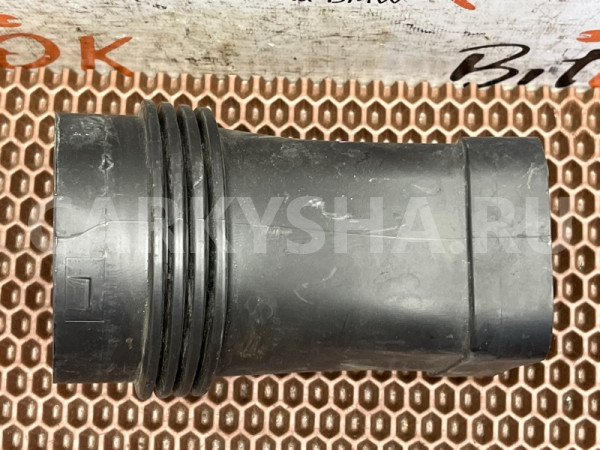 Воздуховод воздушного фильтра BMW 5er оригинальный номер 13 71 7 590 592, 13 71 7 590 592, 13717590592, 7590592