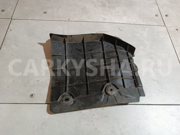 Пыльник двигателя Toyota RAV 4 оригинальный номер 5373642050