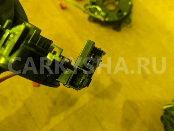 Шлейф лента Toyota Ractis 