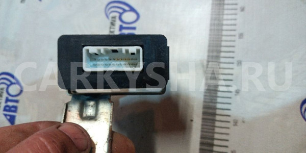 Блок управления фар Toyota Avensis T250 рест 2007 Toyota Avensis оригинальный номер 89960-05030