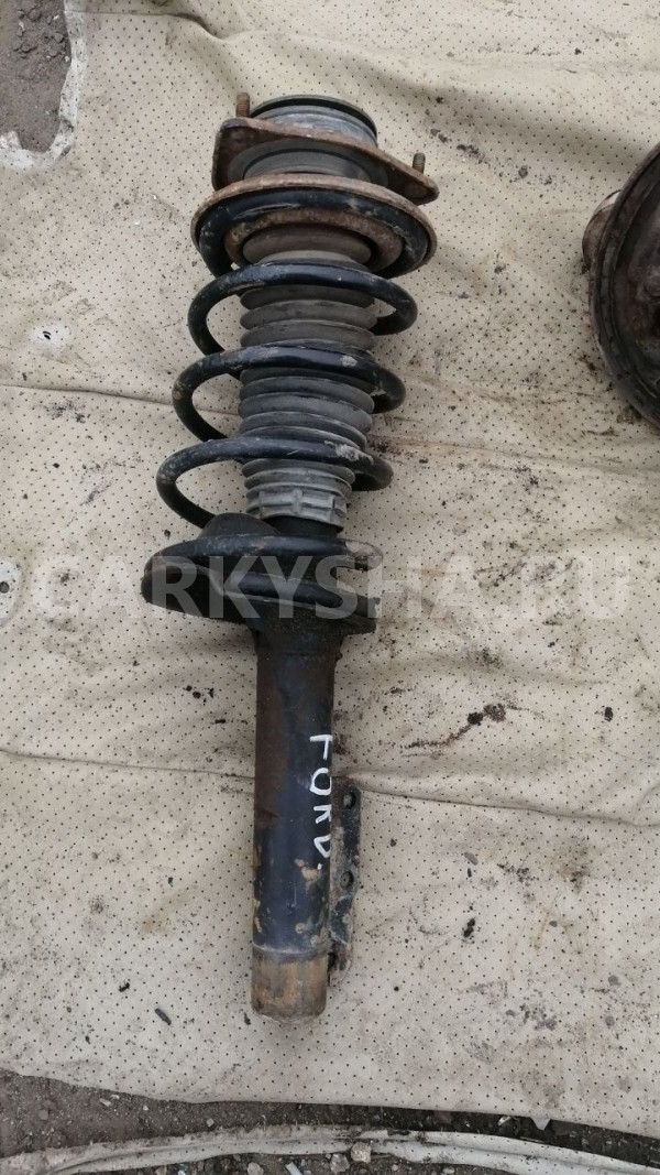 Стойка подвески передняя  Ford Mondeo II Ford Mondeo 