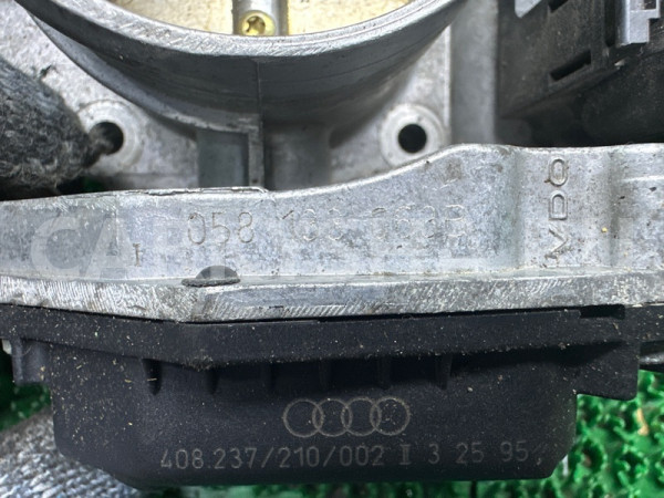 Дроссельная заслонка Audi A4 058133063B Audi A4 