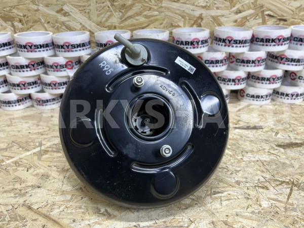 Вакуумный усилитель тормозов Toyota RAV 4 IV (CA40) оригинальный номер 44610-42400