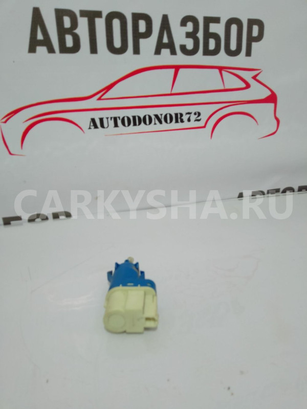 Датчик включения стоп сигнала Ford focus  2 Ford Focus оригинальный номер 3M5T9C872
