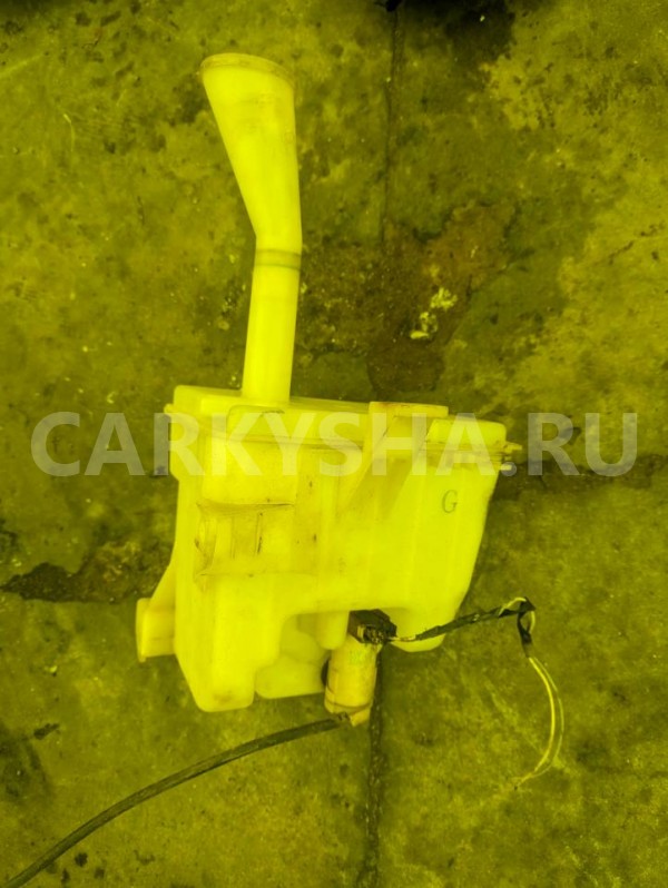 Бачок стеклоомывателя Nissan Terrano 