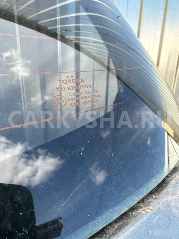 Крышка багажника Toyota Corolla E120 Toyota Corolla 