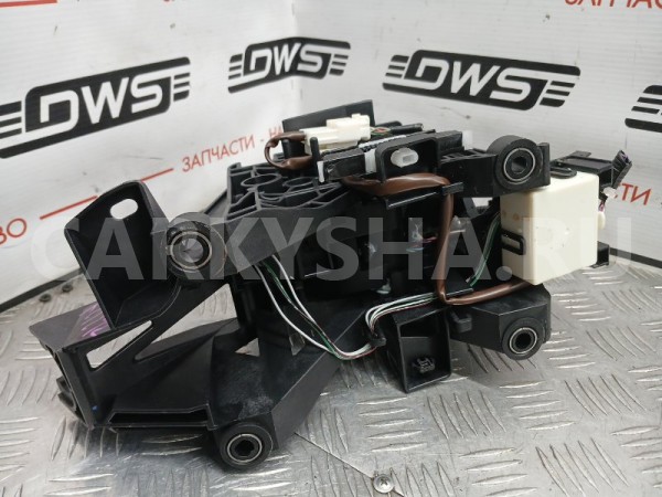 Селектор АКПП Toyota Avensis 