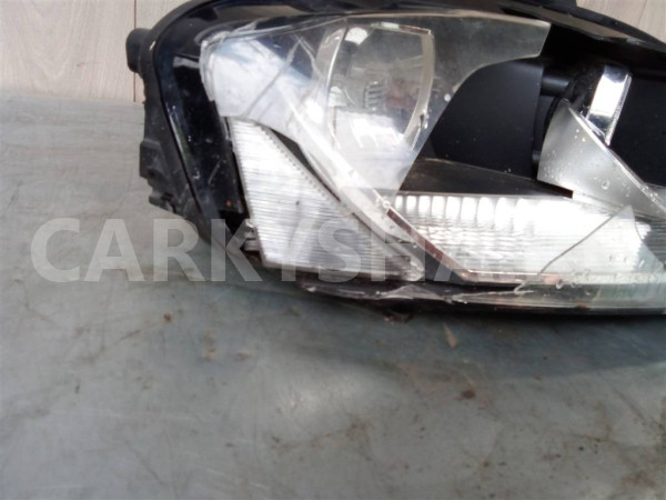 Фара правая Audi A3 (8P1) 2003-2013 Audi 200 оригинальный номер 8P0941004