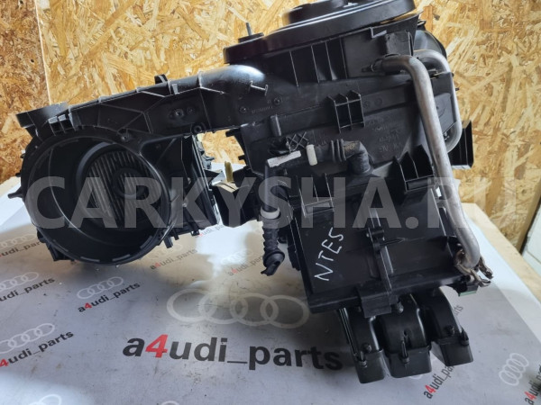 Корпус отопителя (печки) Audi A3 8Y (2020—2026) Audi A3 оригинальный номер 5WB816005G