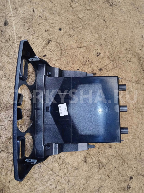 Название детали Пепельница Модель Peugeot 408 Peugeot 408 оригинальный номер 8230W5