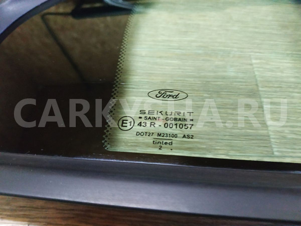 Стекло двери задней правой (форточка) Ford Mondeo оригинальный номер 1346077