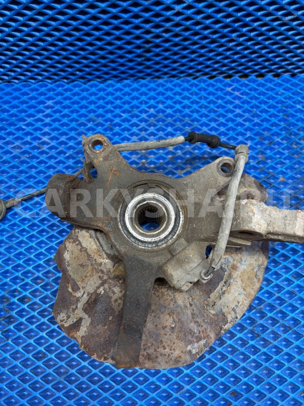 Кулак поворотный передний правый Hyundai Getz I (2002—2005) Hyundai Getz оригинальный номер 517161C050