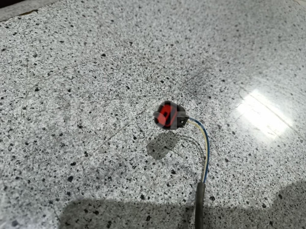 Фонарь подсветки номера Ford Fiesta Mk6 (2008—2013) Ford Fiesta оригинальный номер 5105886