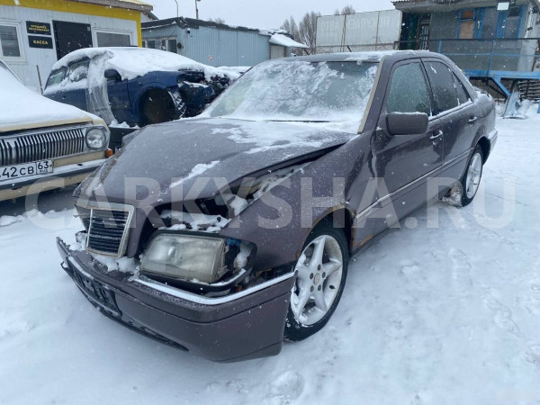 Датчик управления вентилятором Mercedes w202 c200 Mercedes-Benz C-klasse 