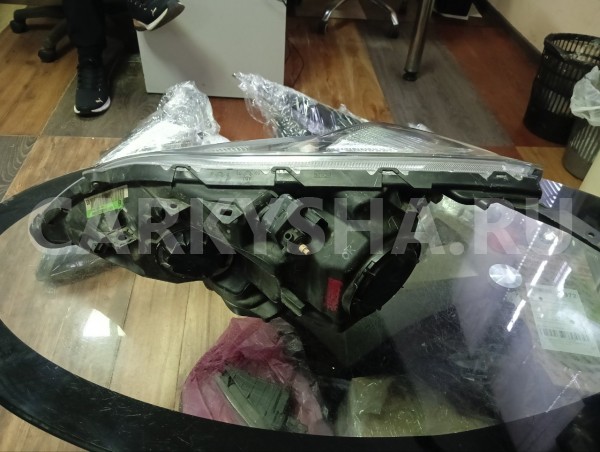 Фара галоген Honda Cr-V 3 2007-2012 33100SWWE0, передняя правая Honda CR-V 