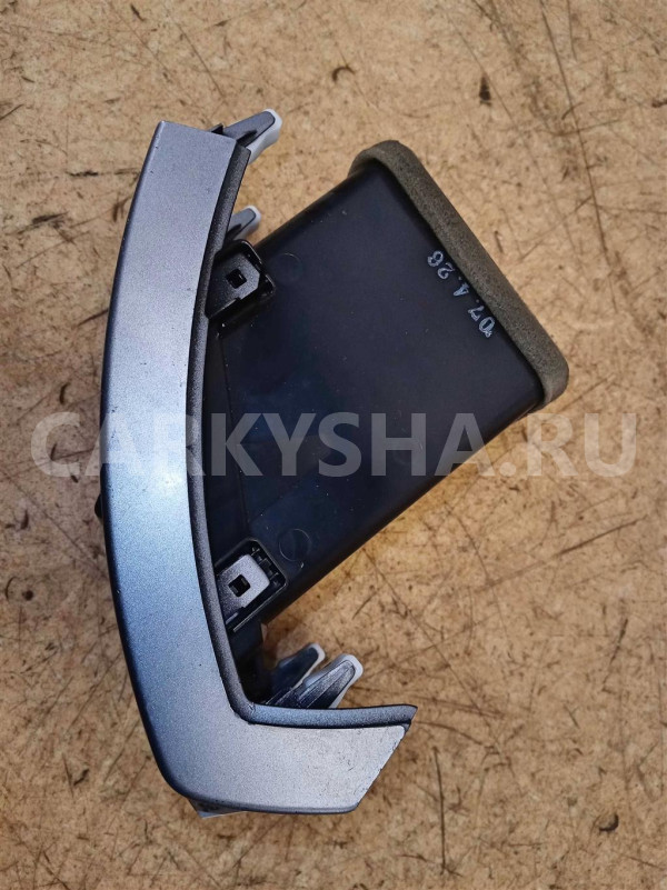 Название детали Дефлектор воздушный правый Модель Citroen C-Crosser Citroen C-Crosser оригинальный номер 8265AW