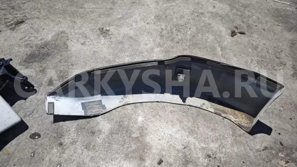 Клык бампера Nissan Leaf 