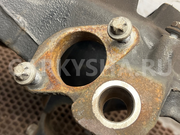 Кулак поворотный BMW X3 оригинальный номер 31 21 6 855 953, 31 21 6 855 953, 31216855953, 6855953, 31 21 6 787 679, 31216787679, 6787679