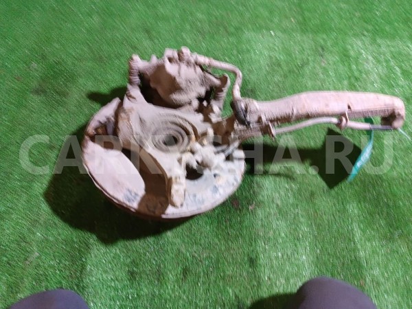 Кулак поворотный передний правый Rover 200 