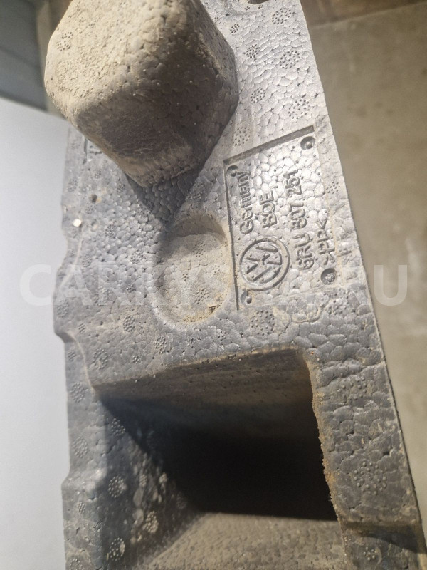 Volkswagen Polo 5 абсорбер заднего бампера Volkswagen Polo оригинальный номер 6RU807251