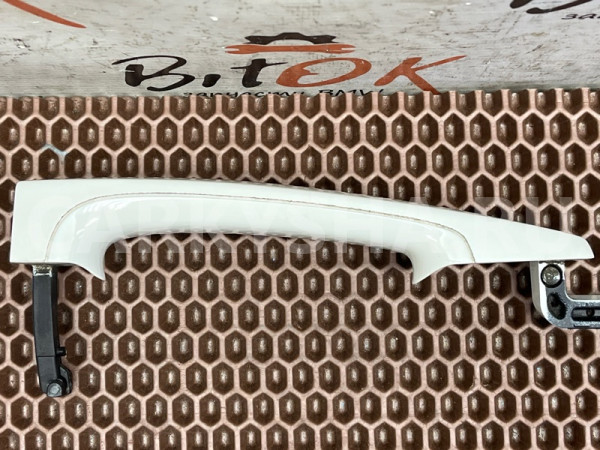 Ручка двери внешняя BMW X3 оригинальный номер 51 21 7 207 561, 51 21 7 207 561, 51217207561, 7207561, 51 21 7 205 803, 51217205803, 7205803