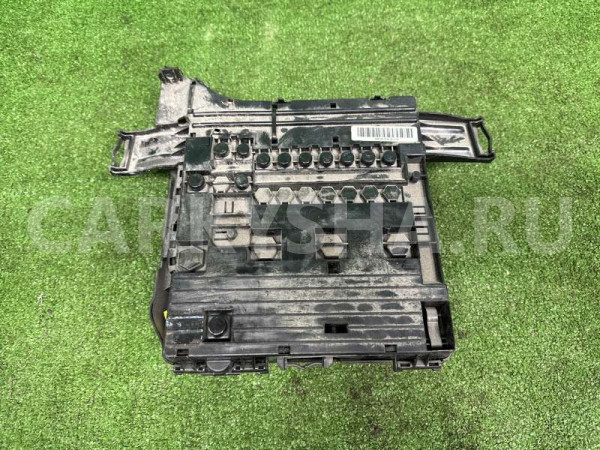 Блок предохранителей Porsche Panamera 2009-2013 97061030101 970 Porsche Panamera 