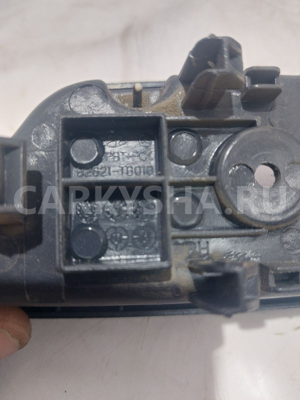 Ручка двери внутренняя правая Hyundai Getz Hyundai Getz оригинальный номер 82621TB010