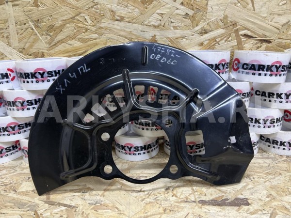 Щит опорный передний левый Toyota Highlander IV (U70) оригинальный номер 47782-0E060