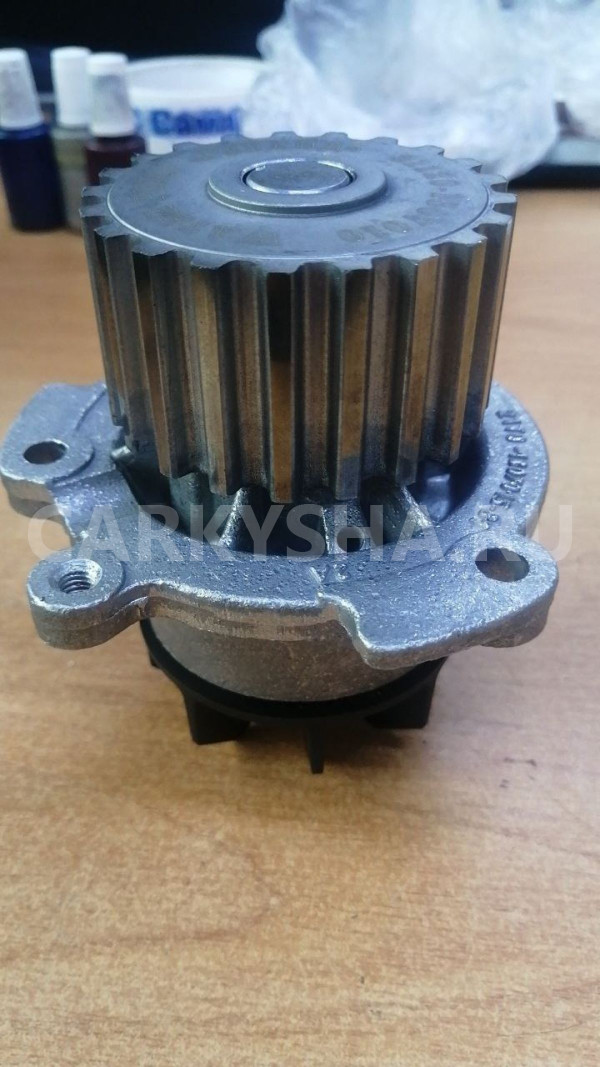 Водяная помпа 21124  21120 ВАЗ (LADA) 2110 I ВАЗ (Lada) 2110 