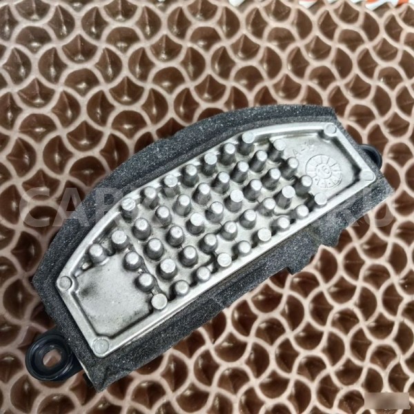 Реле вентилятора BMW X1 