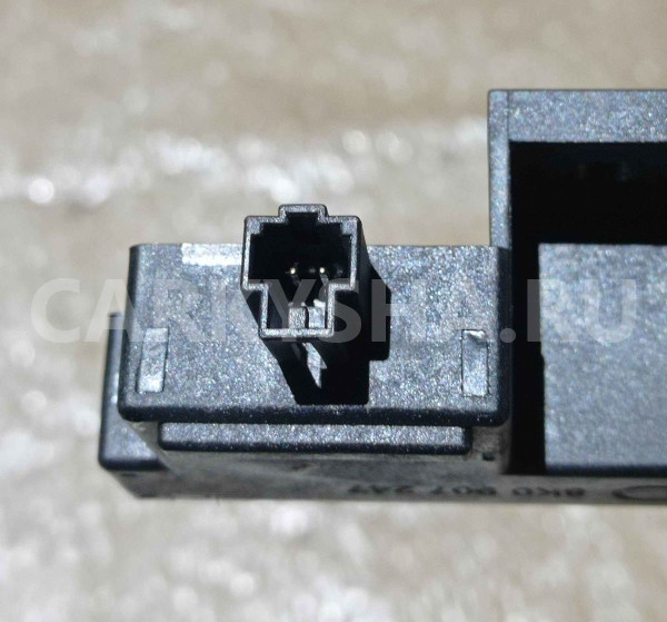 Антенна Audi Q5 I (2008—2012) Audi 200 оригинальный номер 8K0907247