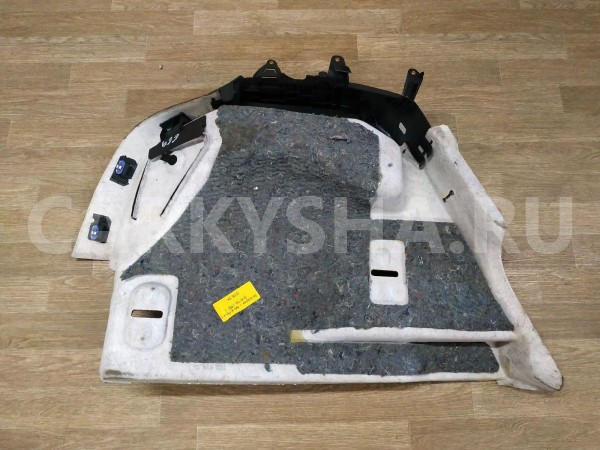 Обшивка багажника правая Opel Astra оригинальный номер 13255724