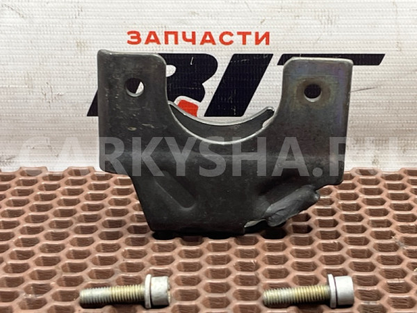 Кронштейн ТНВД BMW 3er оригинальный номер 13 51 7 629 155, 13 51 7 629 155, 13517629155, 7629155