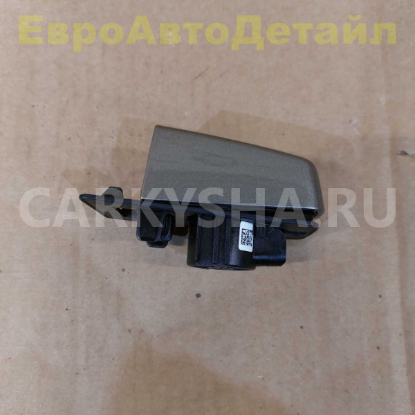 Накладка ручки двери Land Rover Defender 2 (L663) Land Rover Defender оригинальный номер LR139327