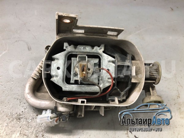 Правая противотуманная фара Mercedes w210 дорест Mercedes-Benz E-klasse оригинальный номер A2108200256