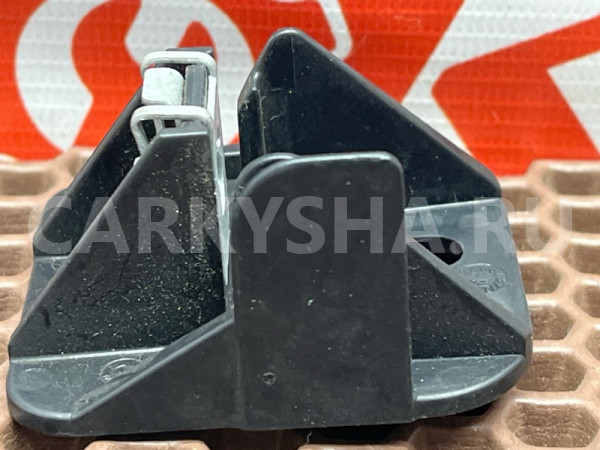Кронштейн фары BMW 3er оригинальный номер 51 11 7 156 554, 51 11 7 156 554, 51117156554, 7156554